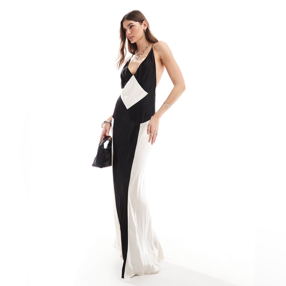 NWT Commense Gown